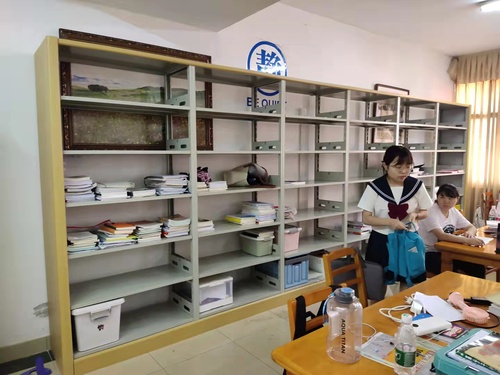 书架2