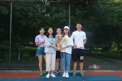 Cache_2f58adeffdc61766.